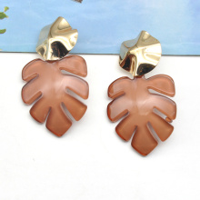 2021 Trendy acrylic palm shape monstera leaf earrings for women gold stud ear jewelry